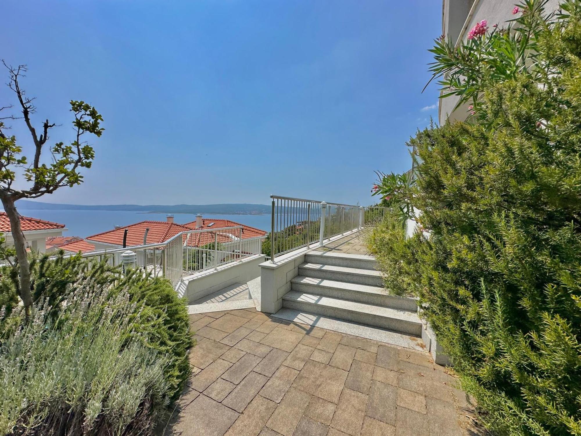 The View Apartment With Pool - Crikvenica Exterior photo
